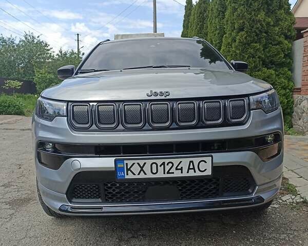 Серый Джип Компас, объемом двигателя 2.36 л и пробегом 39 тыс. км за 19900 $, фото 4 на Automoto.ua