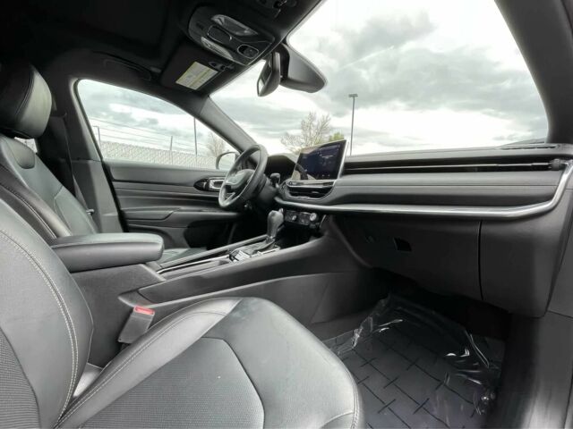 Серый Джип Компас, объемом двигателя 2.4 л и пробегом 23 тыс. км за 8900 $, фото 6 на Automoto.ua