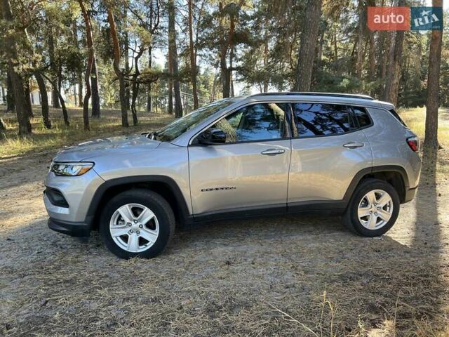 Джип Компас 2022 в Ахтырке на Automoto.ua Серый Джип Компас, объемом двигателя 2.36 л и пробегом 53 тыс. км за 20100 $, фото 10 на Automoto.ua