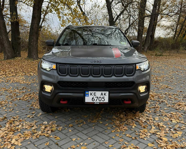 Серый Джип Компас, объемом двигателя 2.36 л и пробегом 56 тыс. км за 21500 $, фото 2 на Automoto.ua