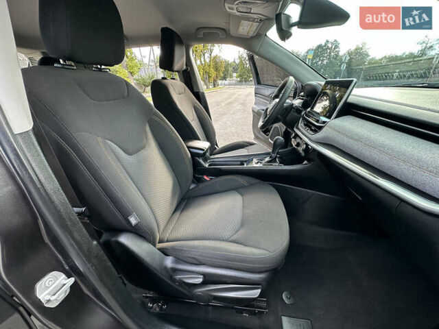 Серый Джип Компас, объемом двигателя 2.4 л и пробегом 85 тыс. км за 18500 $, фото 44 на Automoto.ua