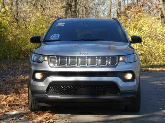 Сірий Джип Compass, об'ємом двигуна 0 л та пробігом 15 тис. км за 15000 $, фото 1 на Automoto.ua