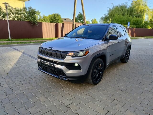 Сірий Джип Compass, об'ємом двигуна 2.4 л та пробігом 55 тис. км за 18000 $, фото 18 на Automoto.ua