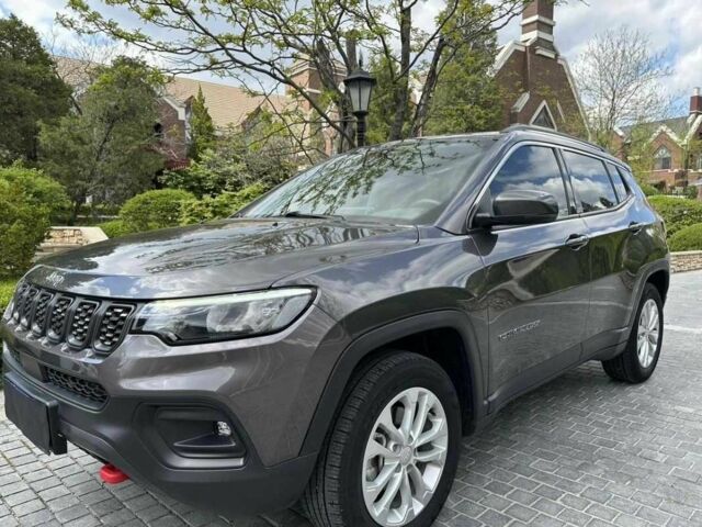 Сірий Джип Compass, об'ємом двигуна 0 л та пробігом 131 тис. км за 14000 $, фото 8 на Automoto.ua