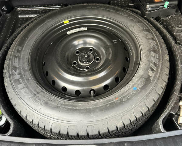 Серый Джип Компас, объемом двигателя 2.36 л и пробегом 56 тыс. км за 21500 $, фото 20 на Automoto.ua