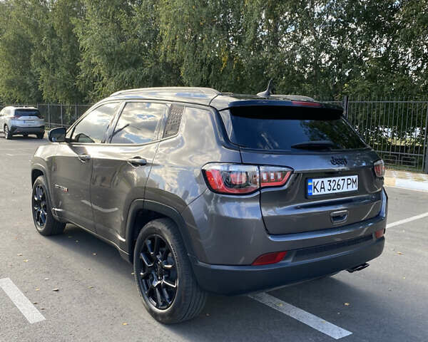 Сірий Джип Compass, об'ємом двигуна 2.36 л та пробігом 34 тис. км за 20600 $, фото 4 на Automoto.ua