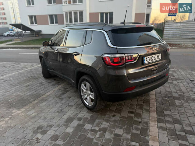 Серый Джип Компас, объемом двигателя 2.36 л и пробегом 110 тыс. км за 18700 $, фото 3 на Automoto.ua