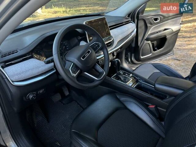 Джип Компас 2022 в Ахтырке на Automoto.ua Серый Джип Компас, объемом двигателя 2.36 л и пробегом 53 тыс. км за 20100 $, фото 12 на Automoto.ua