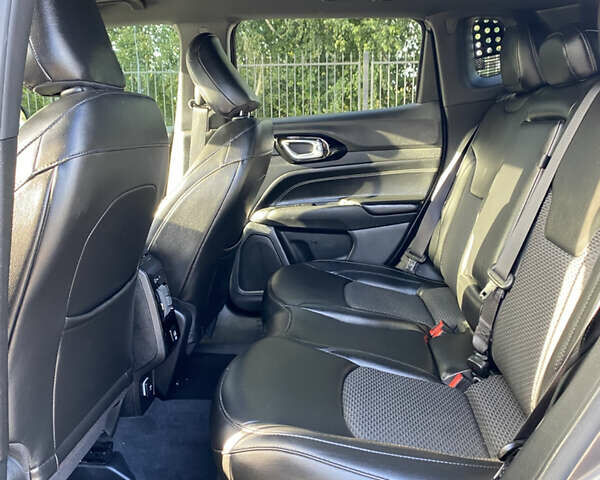 Сірий Джип Compass, об'ємом двигуна 2.36 л та пробігом 34 тис. км за 20600 $, фото 12 на Automoto.ua