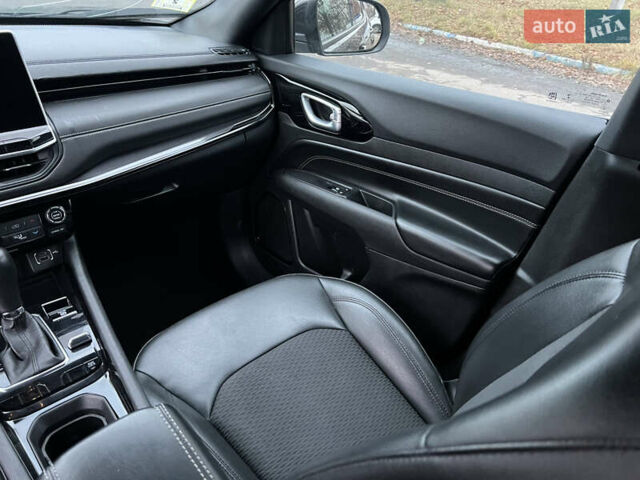 Сірий Джип Compass, об'ємом двигуна 2.4 л та пробігом 45 тис. км за 17900 $, фото 31 на Automoto.ua