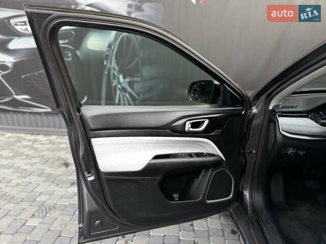 Серый Джип Компас, объемом двигателя 2.36 л и пробегом 166 тыс. км за 15700 $, фото 21 на Automoto.ua