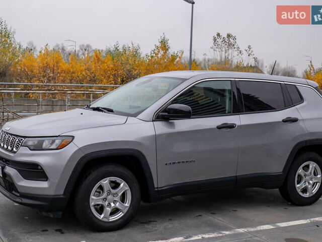 Серый Джип Компас, объемом двигателя 2.36 л и пробегом 43 тыс. км за 19500 $, фото 7 на Automoto.ua
