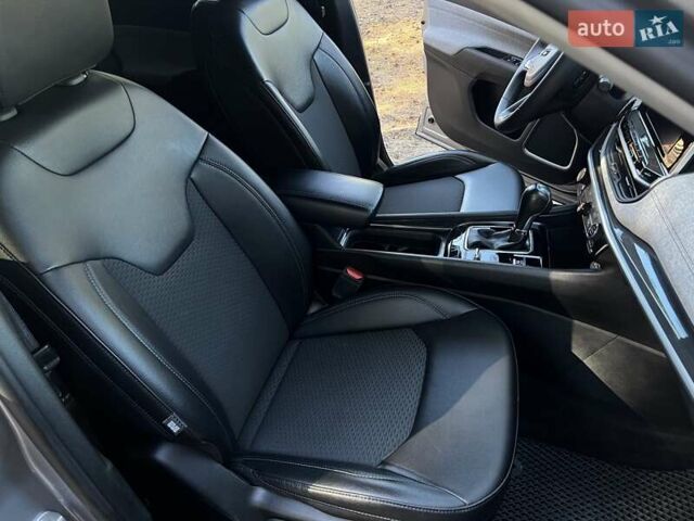 Джип Компас 2022 в Ахтырке на Automoto.ua Серый Джип Компас, объемом двигателя 2.36 л и пробегом 53 тыс. км за 20100 $, фото 16 на Automoto.ua