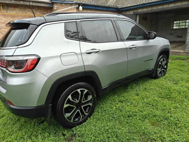 Сірий Джип Compass, об'ємом двигуна 0 л та пробігом 42 тис. км за 21500 $, фото 2 на Automoto.ua