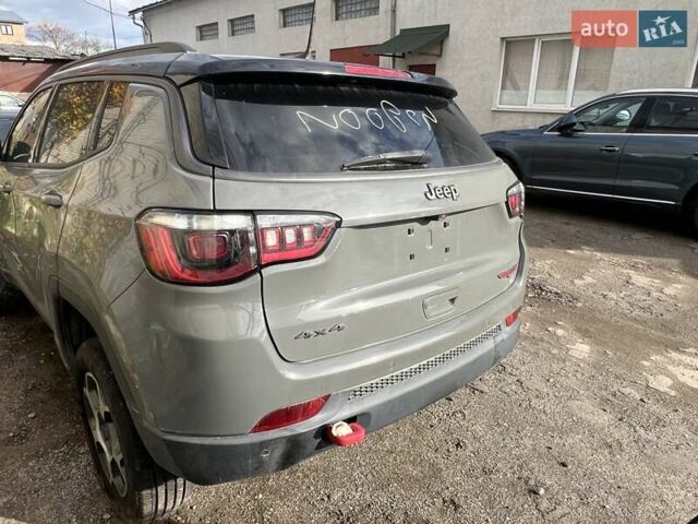 Серый Джип Компас, объемом двигателя 2.36 л и пробегом 66 тыс. км за 13999 $, фото 2 на Automoto.ua
