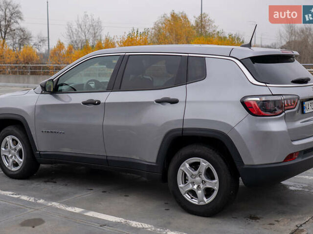 Серый Джип Компас, объемом двигателя 2.36 л и пробегом 43 тыс. км за 19500 $, фото 5 на Automoto.ua