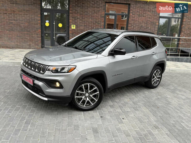 Сірий Джип Compass, об'ємом двигуна 2.36 л та пробігом 47 тис. км за 20600 $, фото 2 на Automoto.ua