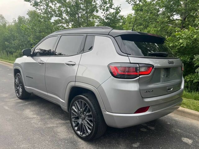 Сірий Джип Compass, об'ємом двигуна 2.4 л та пробігом 30 тис. км за 9000 $, фото 6 на Automoto.ua