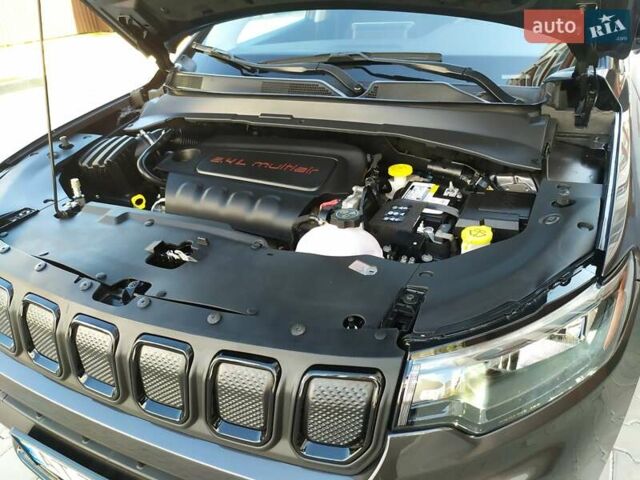 Серый Джип Компас, объемом двигателя 2.36 л и пробегом 55 тыс. км за 17000 $, фото 11 на Automoto.ua