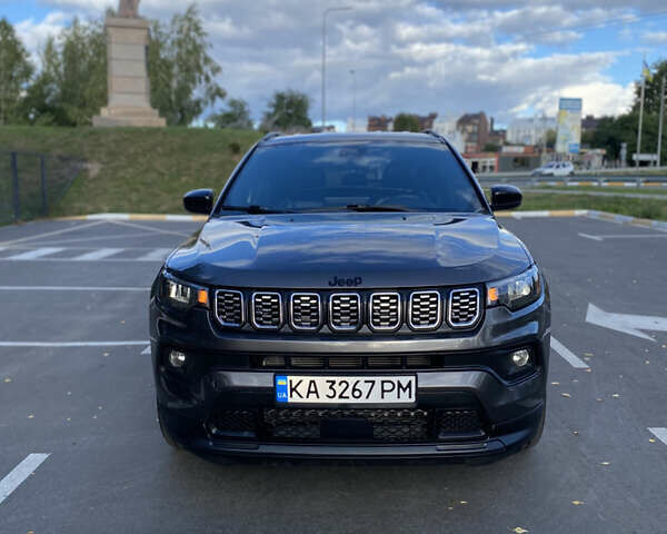 Сірий Джип Compass, об'ємом двигуна 2.36 л та пробігом 34 тис. км за 20600 $, фото 1 на Automoto.ua
