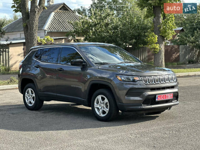 Серый Джип Компас, объемом двигателя 2.4 л и пробегом 85 тыс. км за 18500 $, фото 1 на Automoto.ua