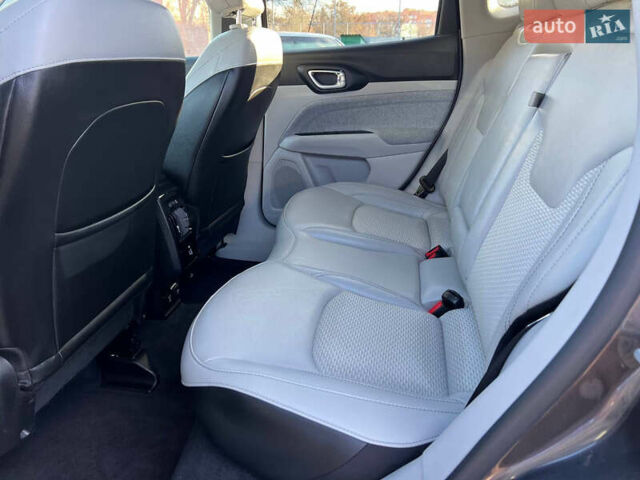 Серый Джип Компас, объемом двигателя 2.4 л и пробегом 59 тыс. км за 19500 $, фото 16 на Automoto.ua