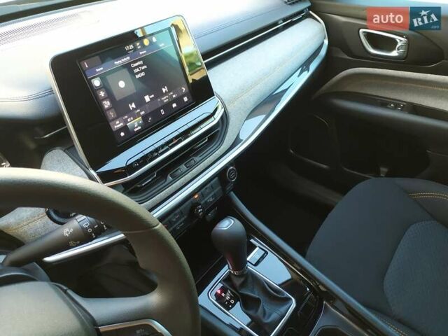 Серый Джип Компас, объемом двигателя 2.36 л и пробегом 55 тыс. км за 17000 $, фото 33 на Automoto.ua