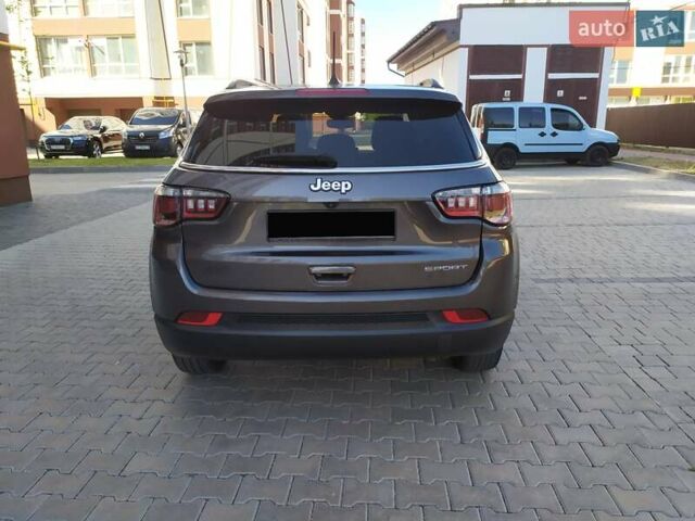 Серый Джип Компас, объемом двигателя 2.36 л и пробегом 55 тыс. км за 17000 $, фото 24 на Automoto.ua