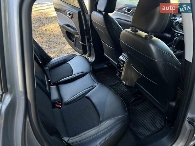 Джип Компас 2022 в Ахтырке на Automoto.ua Серый Джип Компас, объемом двигателя 2.36 л и пробегом 53 тыс. км за 20100 $, фото 22 на Automoto.ua