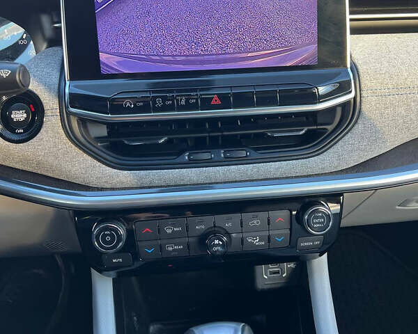 Серый Джип Компас, объемом двигателя 2.4 л и пробегом 59 тыс. км за 19500 $, фото 15 на Automoto.ua