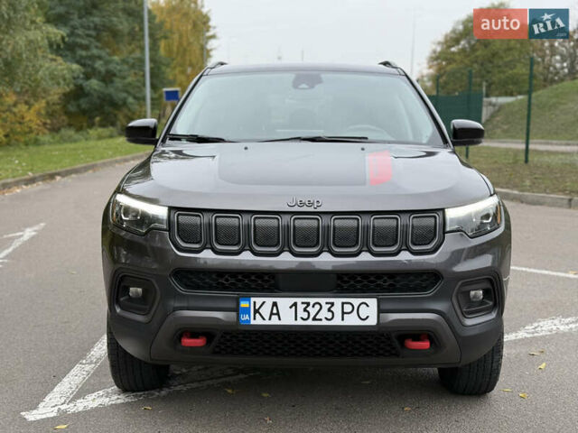 Сірий Джип Compass, об'ємом двигуна 2.36 л та пробігом 32 тис. км за 21900 $, фото 1 на Automoto.ua