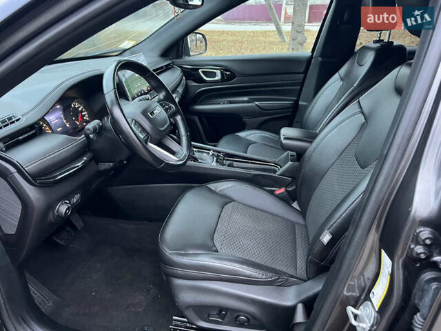 Сірий Джип Compass, об'ємом двигуна 2.4 л та пробігом 45 тис. км за 17900 $, фото 27 на Automoto.ua