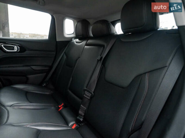 Сірий Джип Compass, об'ємом двигуна 2.36 л та пробігом 32 тис. км за 22000 $, фото 10 на Automoto.ua