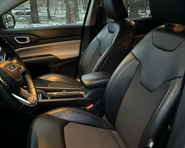 Серый Джип Компас, объемом двигателя 2.36 л и пробегом 73 тыс. км за 18300 $, фото 13 на Automoto.ua