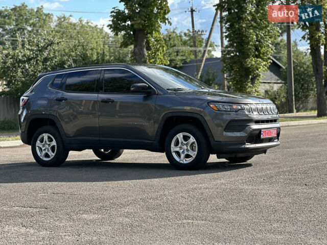Серый Джип Компас, объемом двигателя 2.4 л и пробегом 85 тыс. км за 18500 $, фото 3 на Automoto.ua