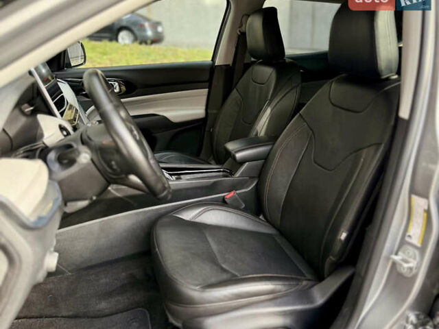 Серый Джип Компас, объемом двигателя 2.4 л и пробегом 38 тыс. км за 19000 $, фото 13 на Automoto.ua