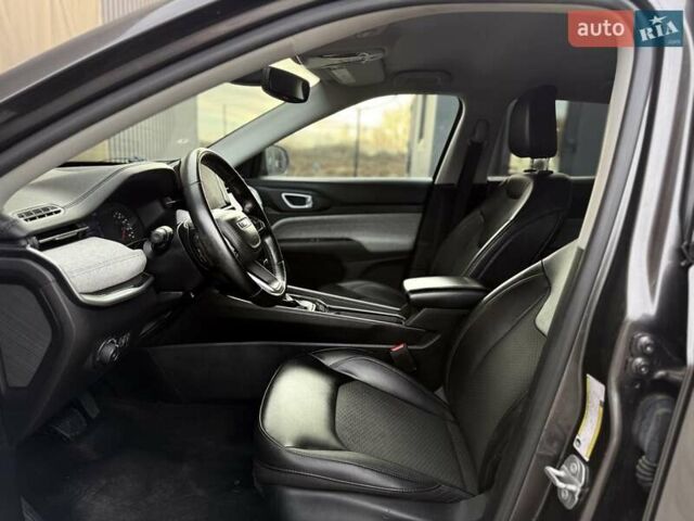 Серый Джип Компас, объемом двигателя 2.36 л и пробегом 166 тыс. км за 15700 $, фото 22 на Automoto.ua