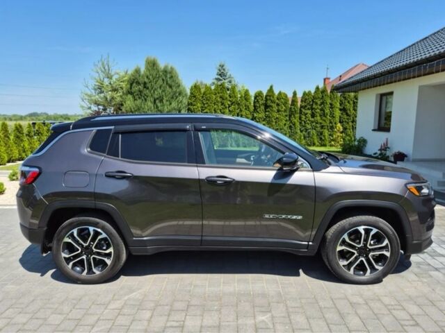 Сірий Джип Compass, об'ємом двигуна 2.4 л та пробігом 75 тис. км за 14100 $, фото 3 на Automoto.ua