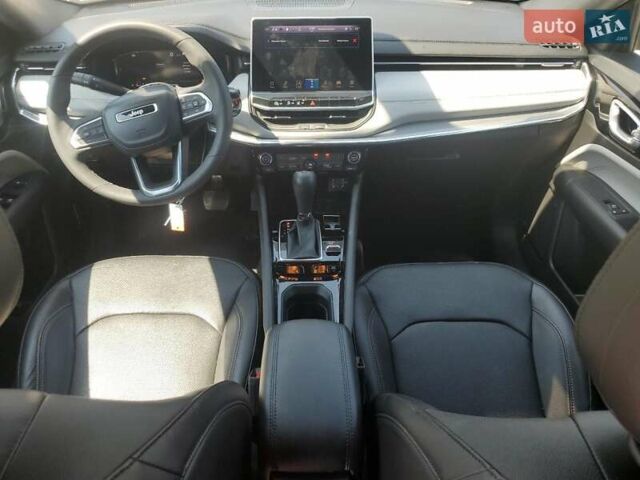 Сірий Джип Compass, об'ємом двигуна 2 л та пробігом 57 тис. км за 5700 $, фото 7 на Automoto.ua