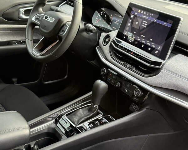 Сірий Джип Compass, об'ємом двигуна 2 л та пробігом 24 тис. км за 19800 $, фото 25 на Automoto.ua