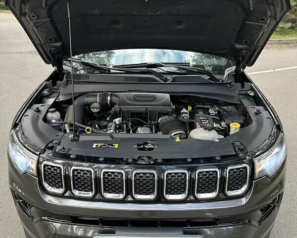 Сірий Джип Compass, об'ємом двигуна 2 л та пробігом 88 тис. км за 23200 $, фото 35 на Automoto.ua