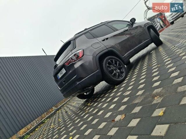 Серый Джип Компас, объемом двигателя 2.36 л и пробегом 80 тыс. км за 18850 $, фото 20 на Automoto.ua