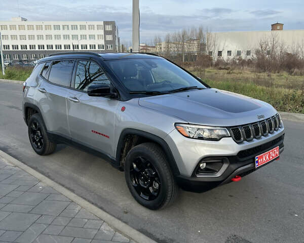 Серый Джип Компас, объемом двигателя 2 л и пробегом 23 тыс. км за 25800 $, фото 2 на Automoto.ua