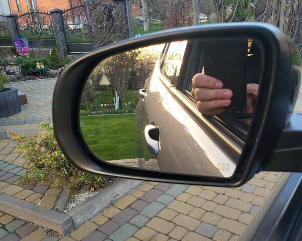 Серый Джип Компас, объемом двигателя 2 л и пробегом 41 тыс. км за 24500 $, фото 13 на Automoto.ua