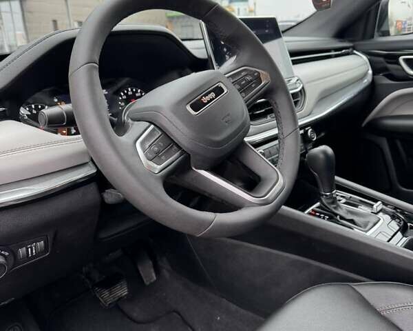 Серый Джип Компас, объемом двигателя 2 л и пробегом 27 тыс. км за 19800 $, фото 26 на Automoto.ua