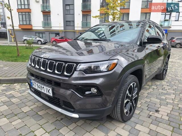 Джип Компас 2023 в Ивано-Франковске на Automoto.ua Серый Джип Компас, объемом двигателя 2 л и пробегом 19 тыс. км за 23600 $, фото 23 на Automoto.ua