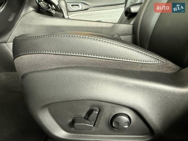 Сірий Джип Compass, об'ємом двигуна 1.96 л та пробігом 22 тис. км за 22900 $, фото 23 на Automoto.ua