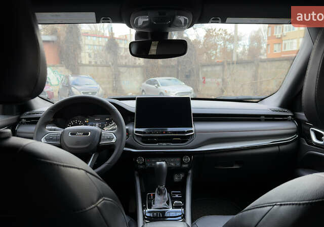 Серый Джип Компас, объемом двигателя 2 л и пробегом 52 тыс. км за 21999 $, фото 12 на Automoto.ua