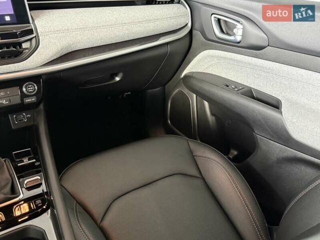 Сірий Джип Compass, об'ємом двигуна 1.96 л та пробігом 22 тис. км за 22900 $, фото 14 на Automoto.ua