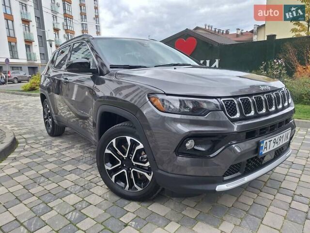 Джип Компас 2023 в Ивано-Франковске на Automoto.ua Серый Джип Компас, объемом двигателя 2 л и пробегом 19 тыс. км за 23600 $, фото 15 на Automoto.ua